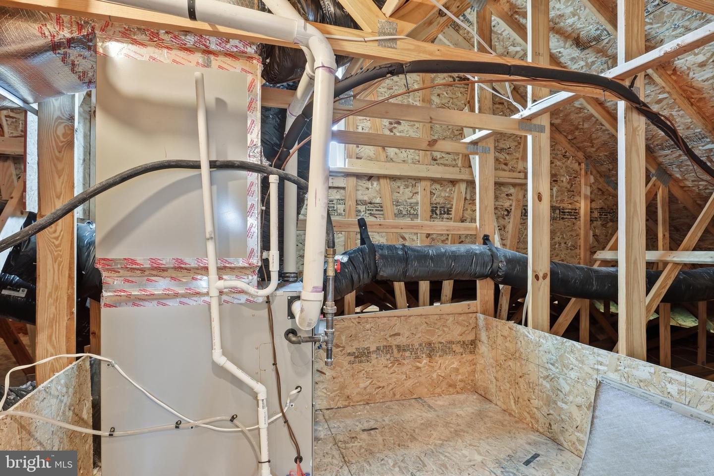 15288 Crape Myrtle Rd Property Photo 43
