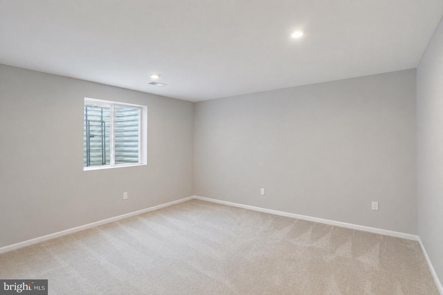16221 Duneside Dr Property Photo 41