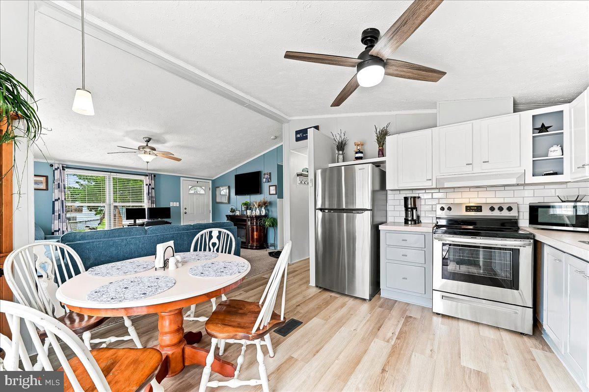 27361 Dinghy Rd Property Photo 10