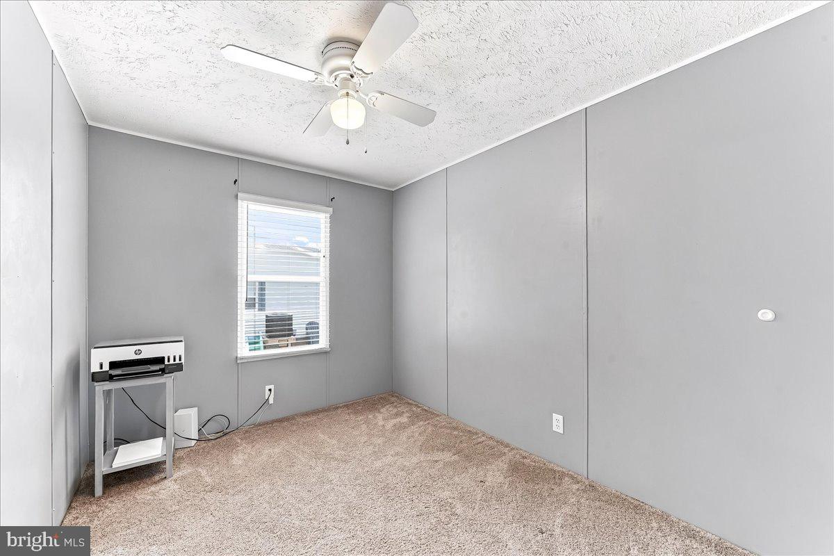 27361 Dinghy Rd Property Photo 18
