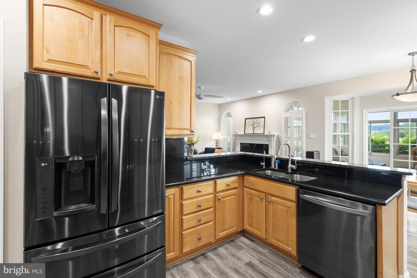 8 Wauwinet Ct Property Photo 12