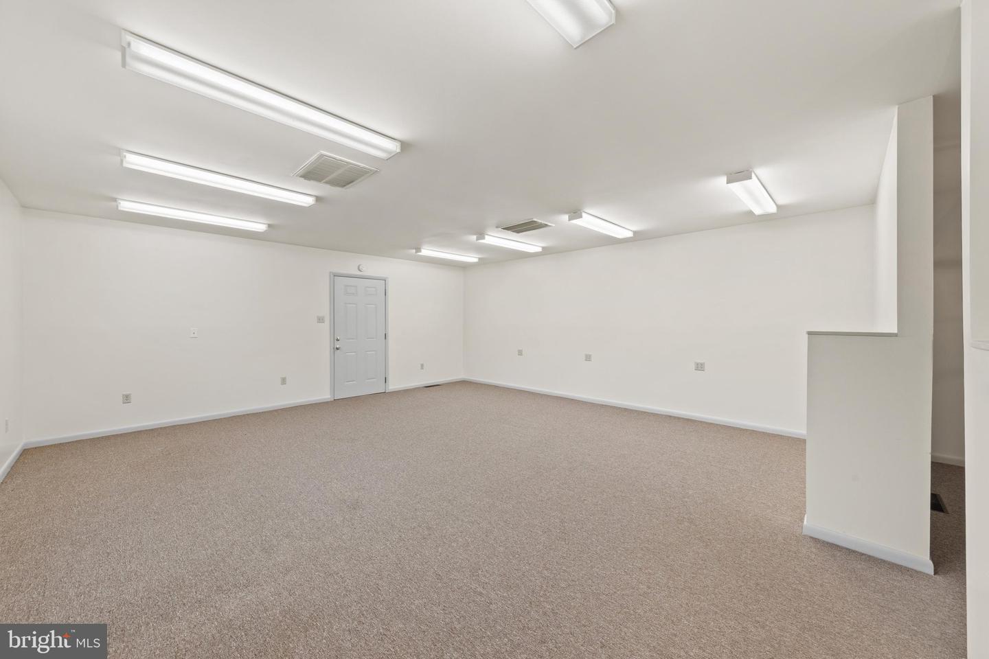 3 Delaware Ave Property Photo 9