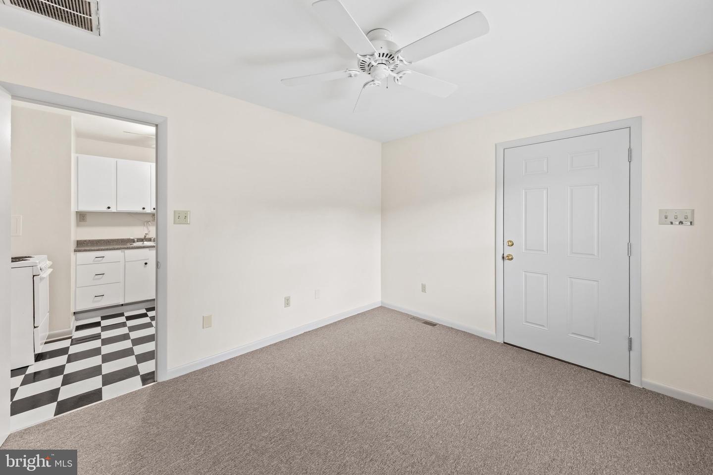 3 Delaware Ave Property Photo 27