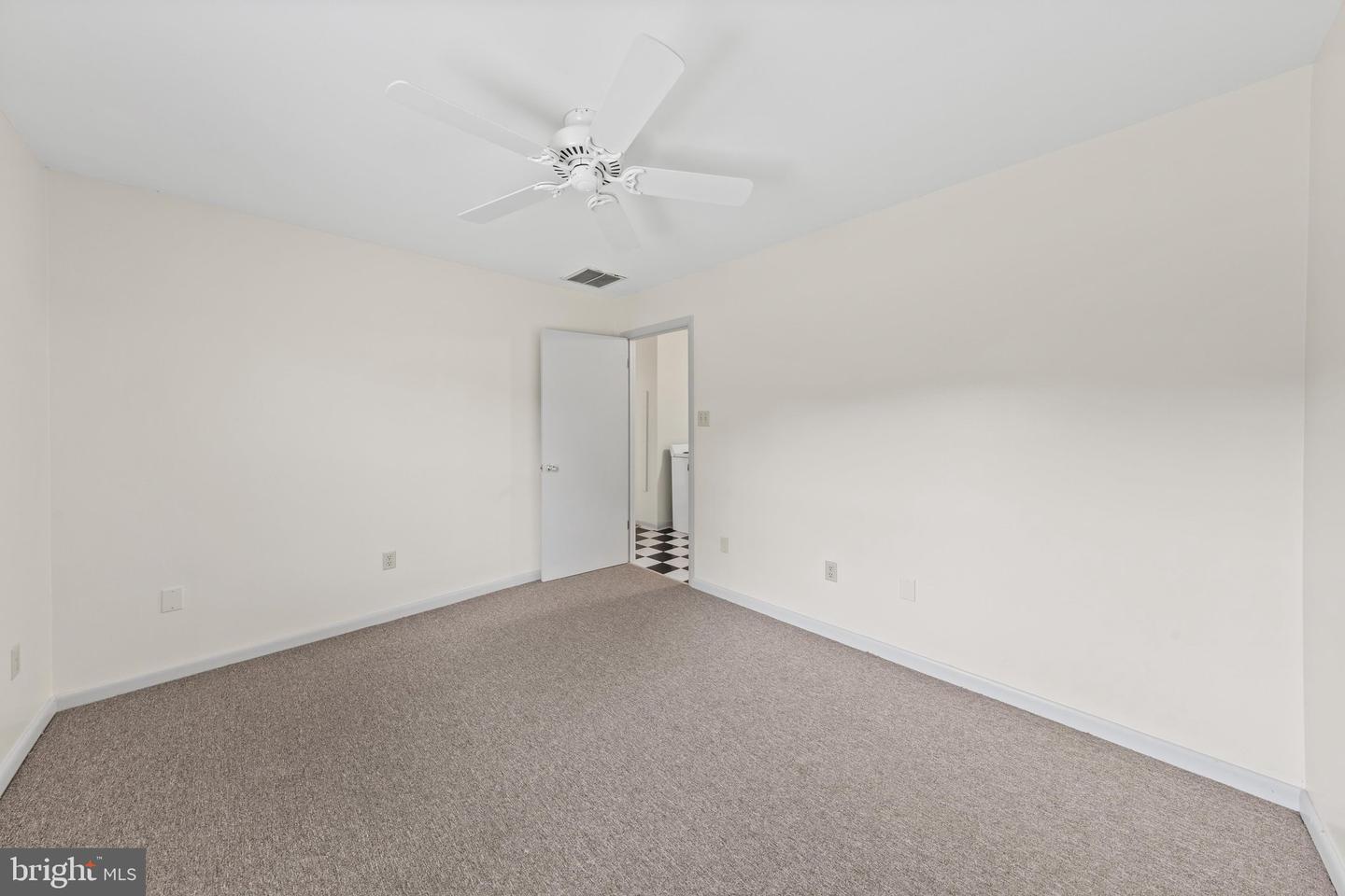3 Delaware Ave Property Photo 28
