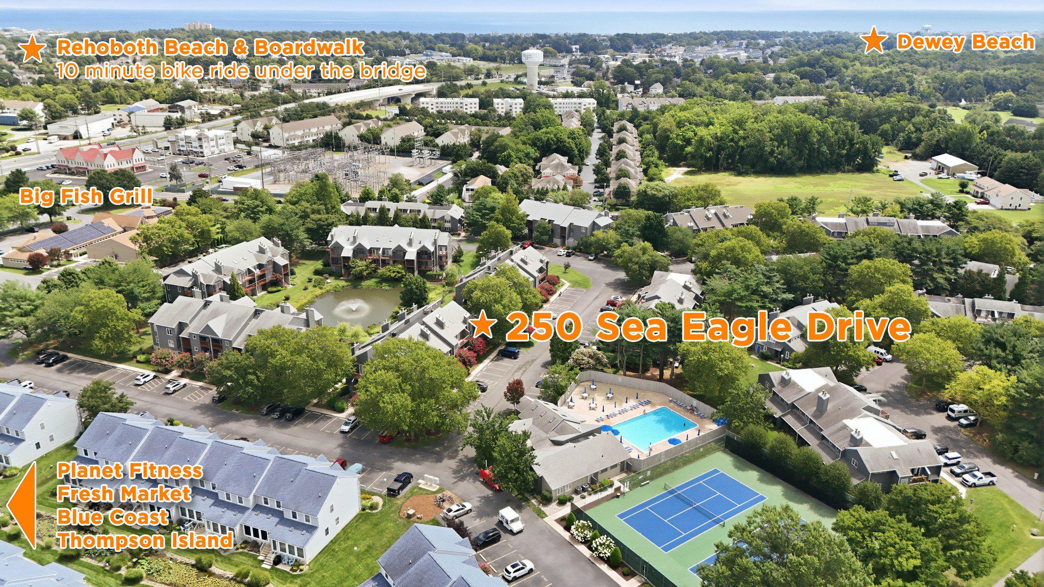 250 Sea Eagle Dr #8 Property Photo 2
