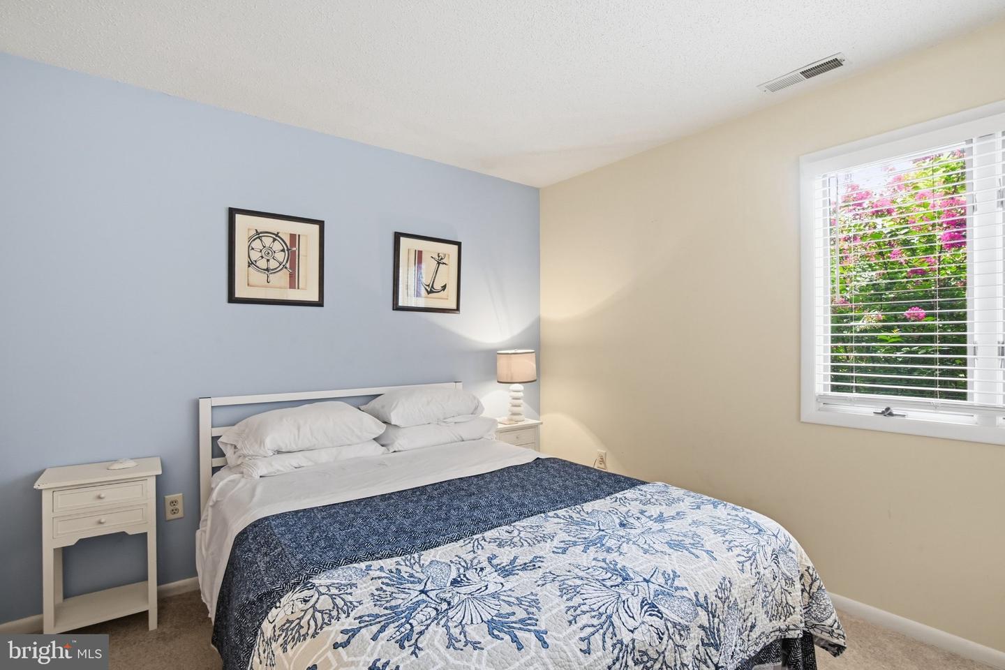 250 Sea Eagle Dr #8 Property Photo 14