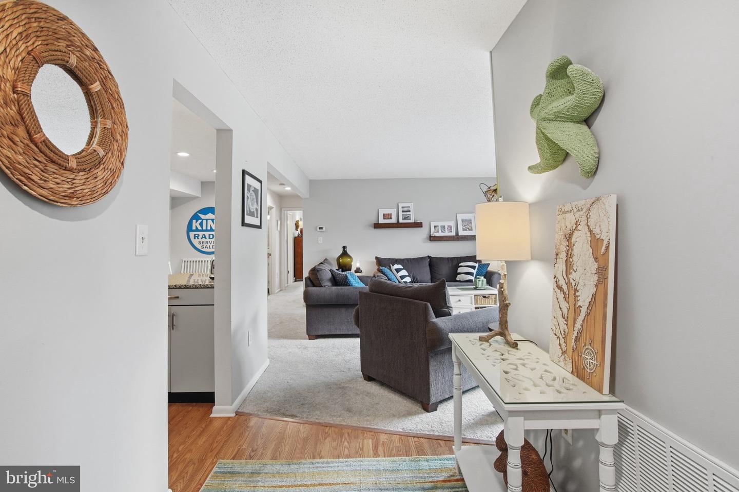 250 Sea Eagle Dr #8 Property Photo 18