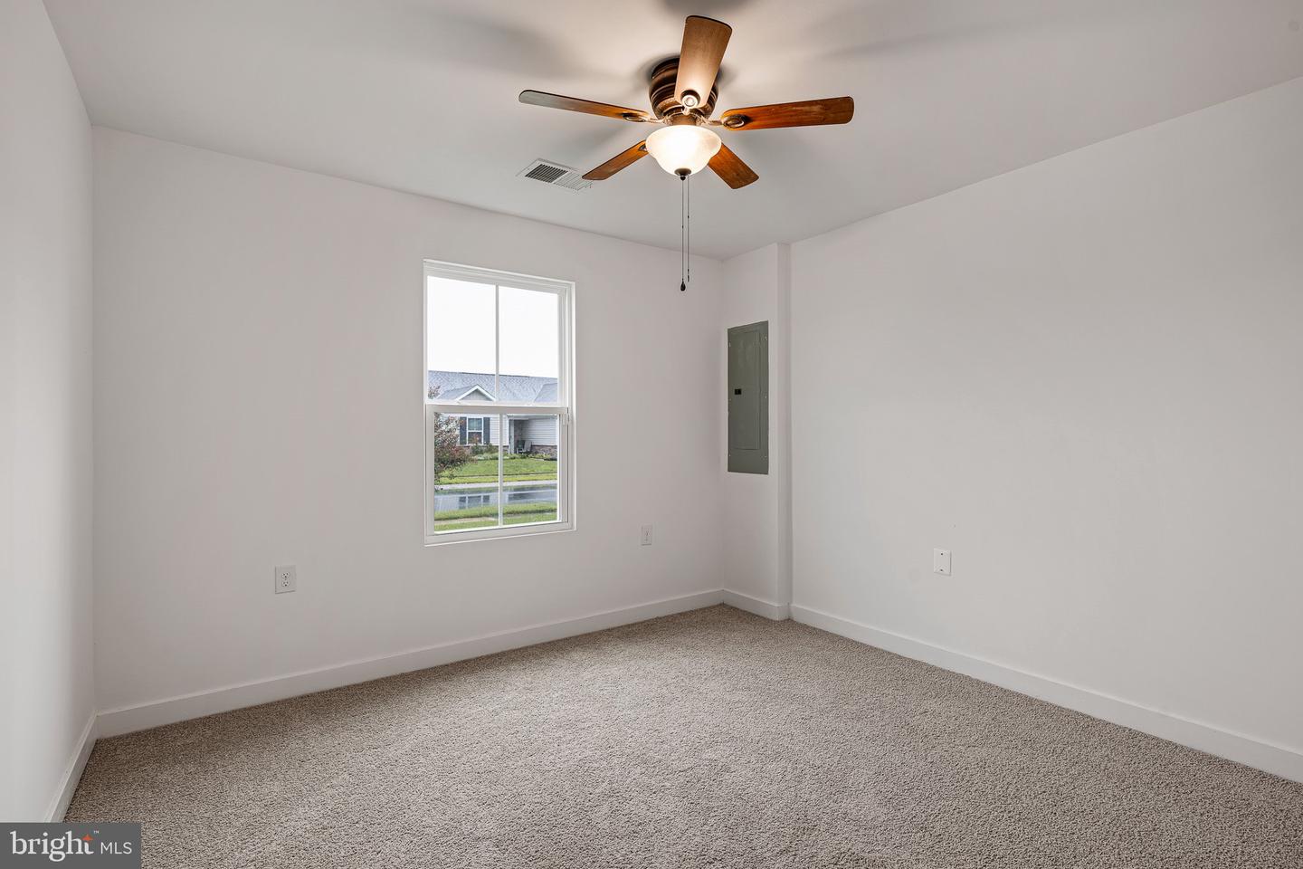 18156 Canners Ct Property Photo 16
