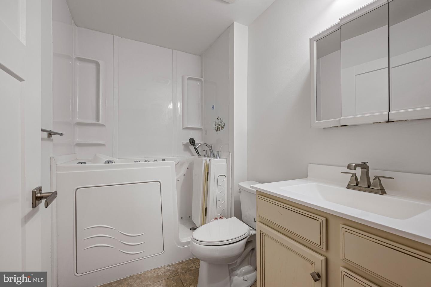 18156 Canners Ct Property Photo 18