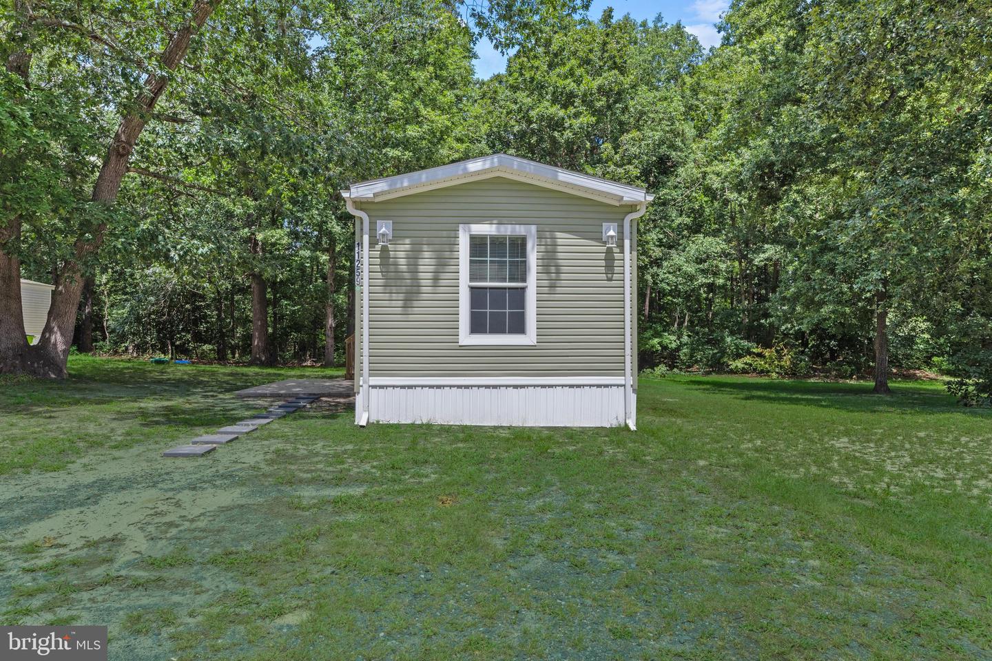 11259 7th St Property Photo 2