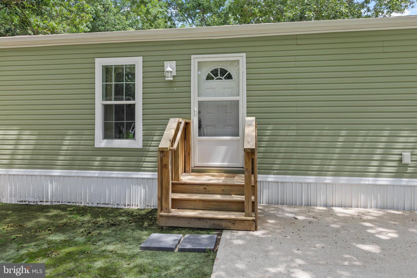 11259 7th St Property Photo 5