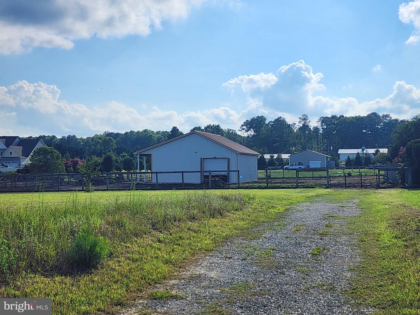 16804 Gravel Hill Rd Property Photo 1