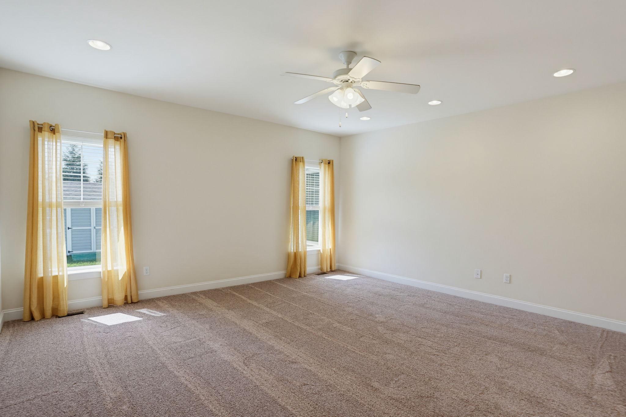 24840 Mistletoe Dr Property Photo 29