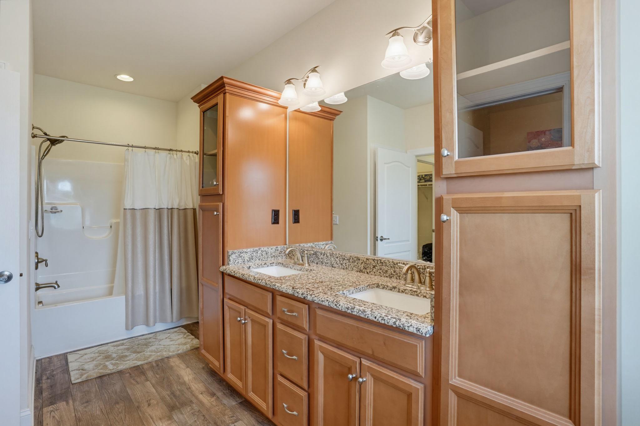 24840 Mistletoe Dr Property Photo 30