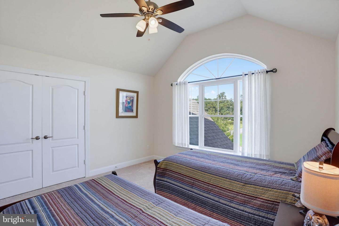 24840 Mistletoe Dr Property Photo 44