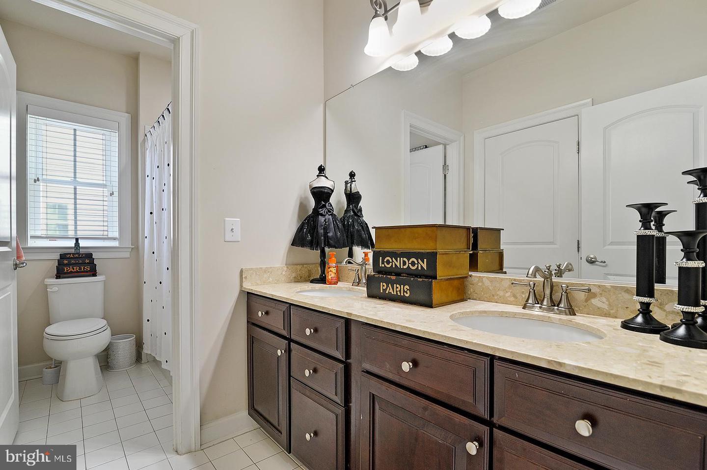 41218 Gloucester Dr Property Photo 46