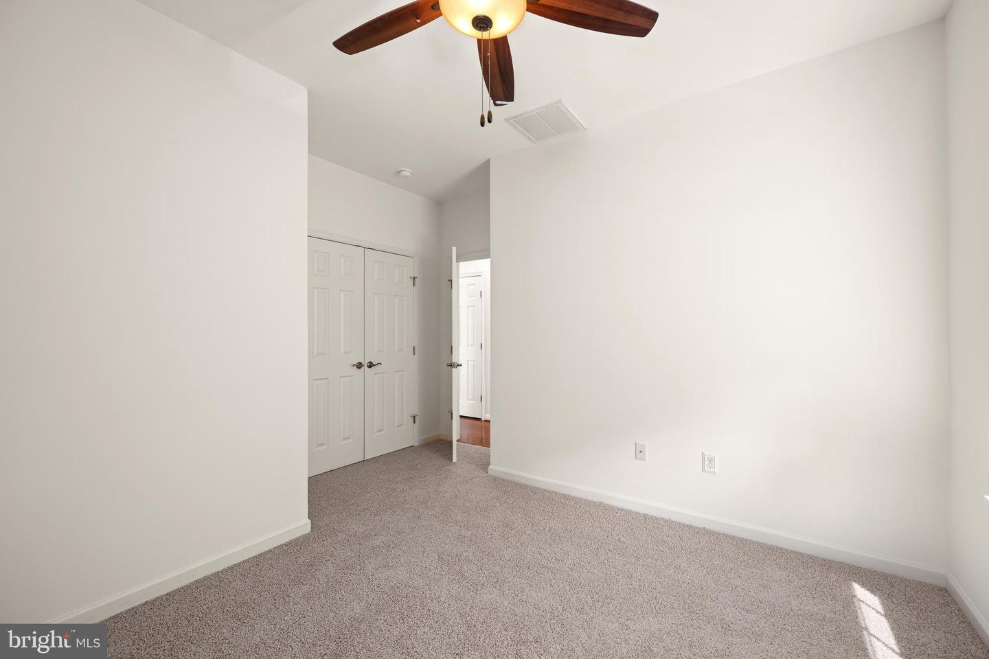 16 Blue Heron Ct Property Photo 27