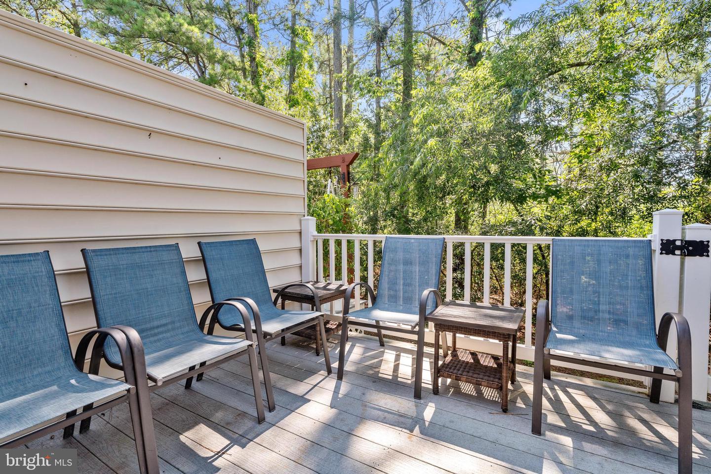 38954 Pond View Ct Property Photo 42