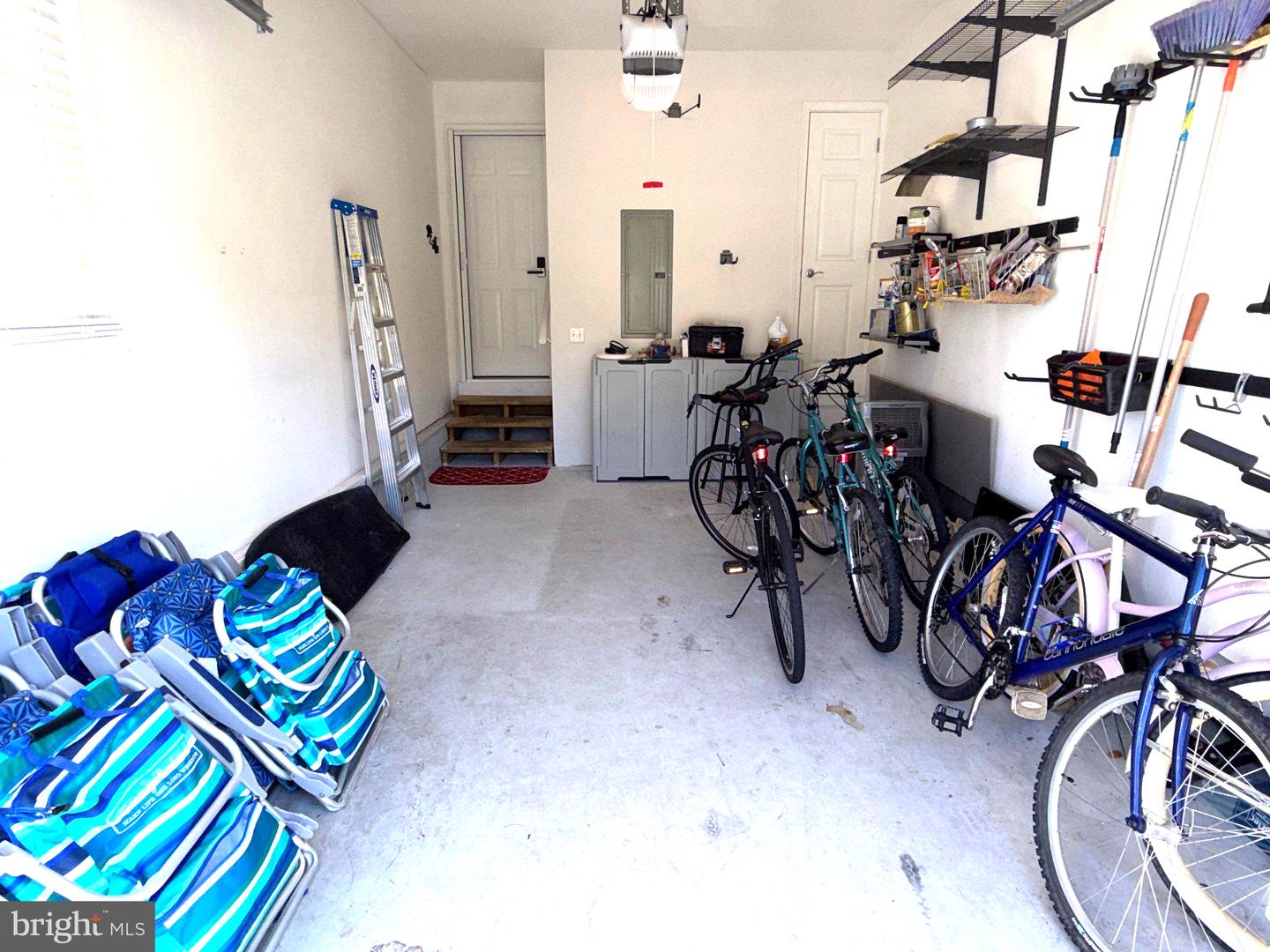 38954 Pond View Ct Property Photo 47
