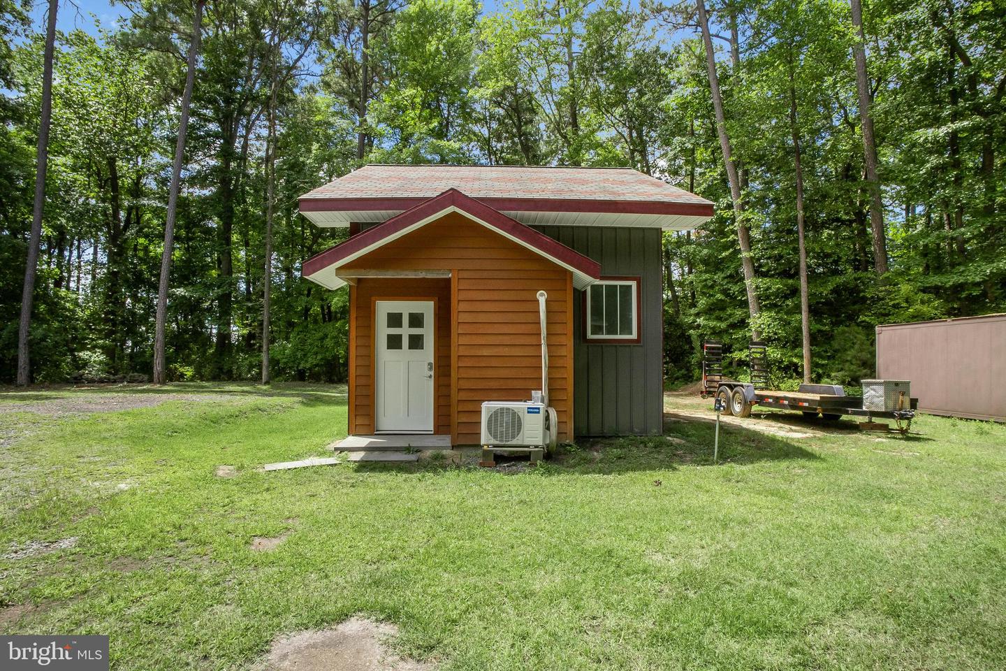 6375 Nine Foot Rd Property Photo 44