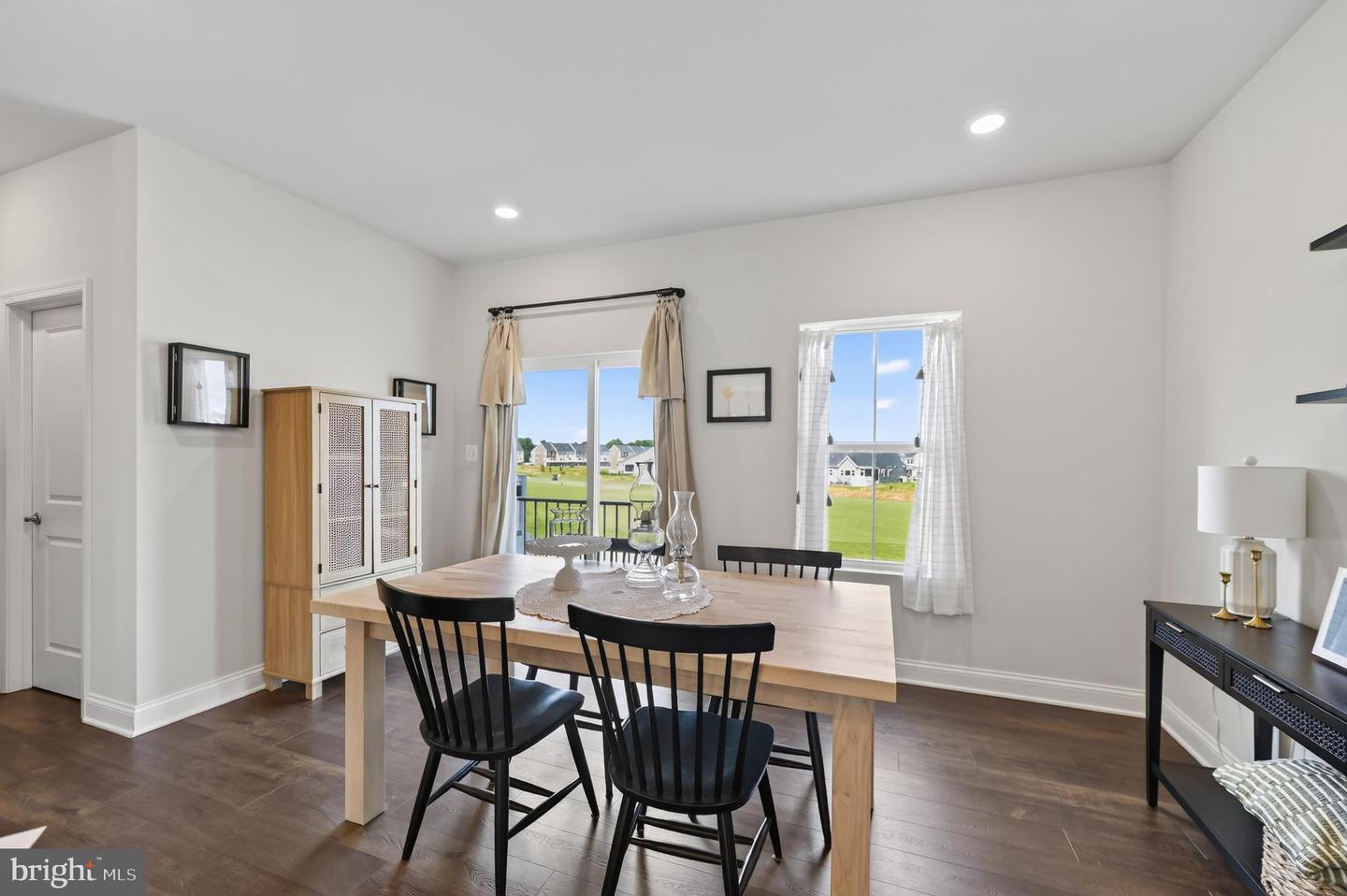 35122 Wright Way Property Photo 10