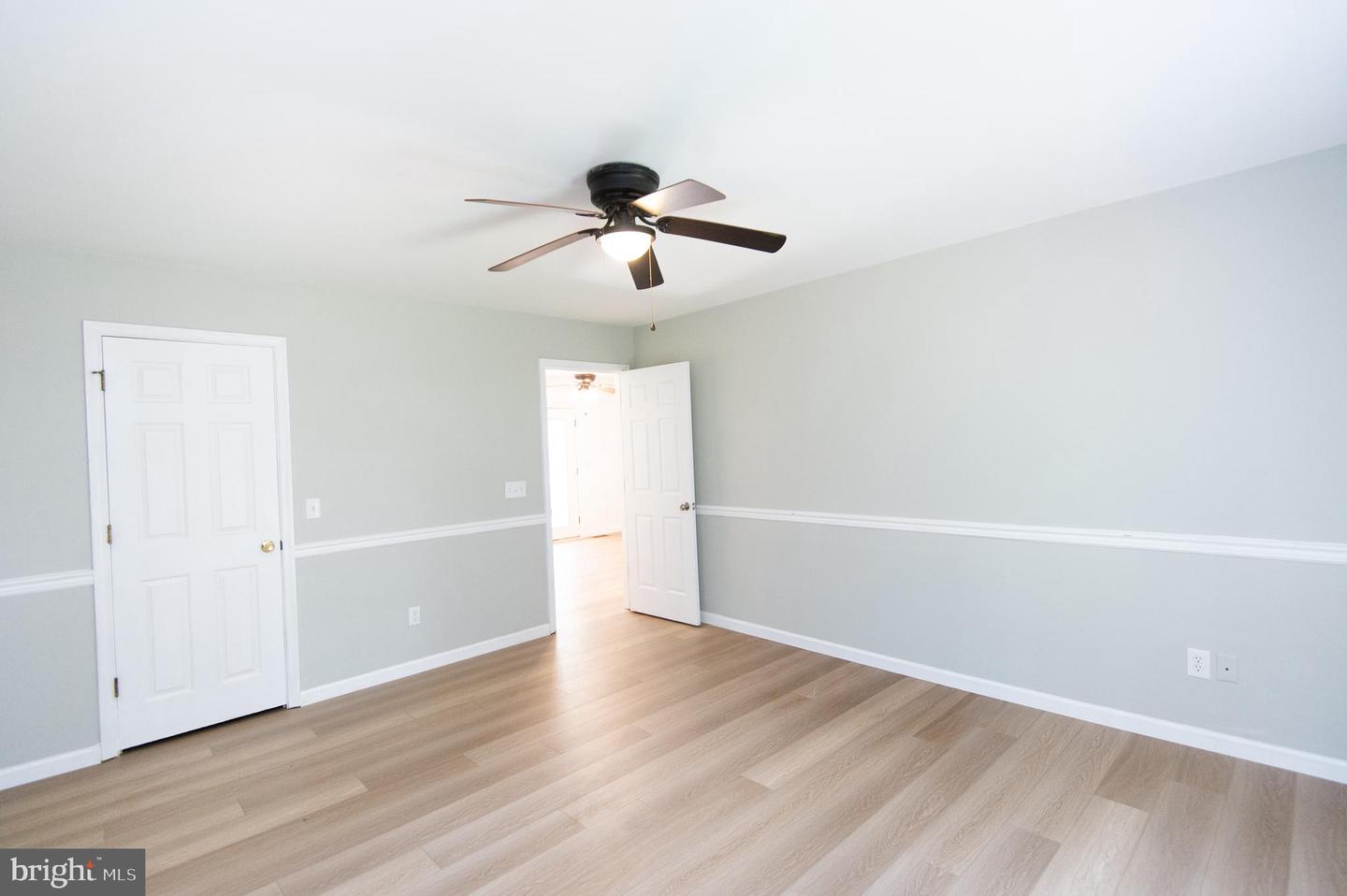 30713 River Rd Property Photo 16