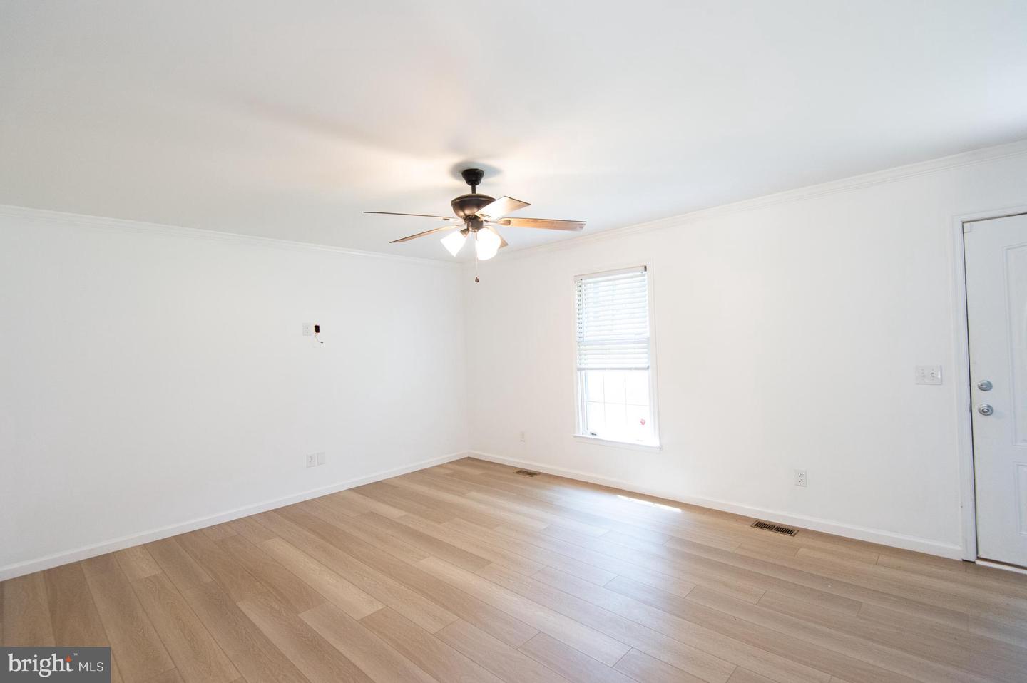 30713 River Rd Property Photo 29