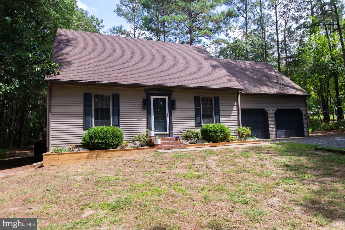 30713 River Rd Property Photo 33