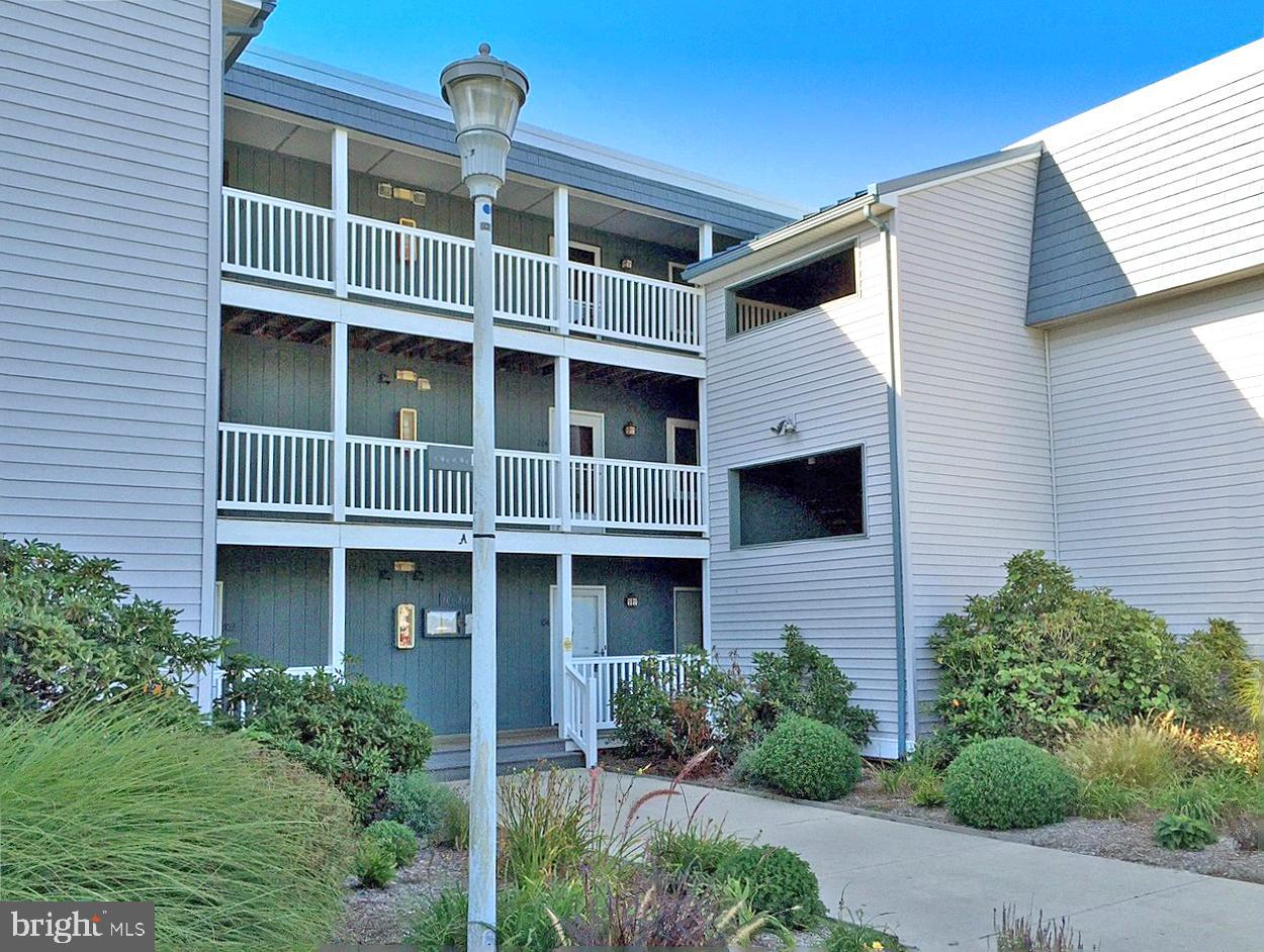 35979 CONDO DR #B-303 Property Photo 1