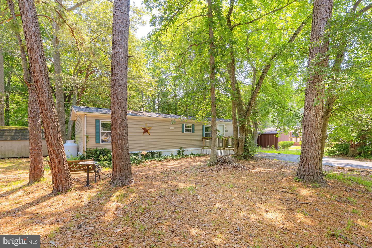 24119 CELTIC ST Property Photo 1