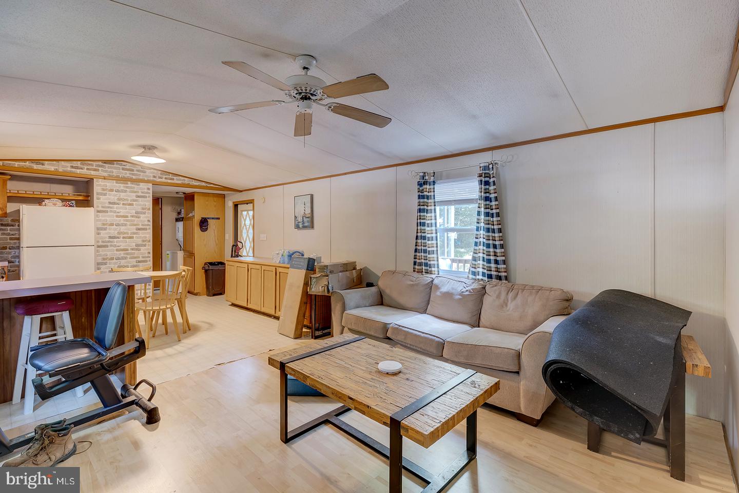 24119 Celtic St Property Photo 2