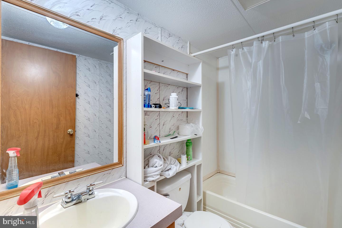 24119 Celtic St Property Photo 16