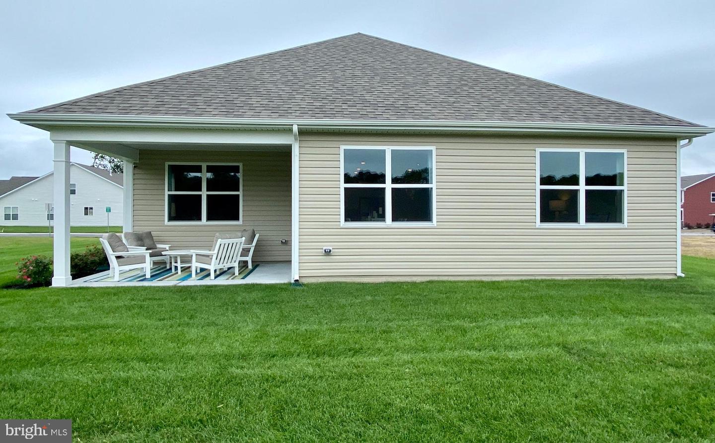 8706 Crystal Lake Dr Property Photo 25