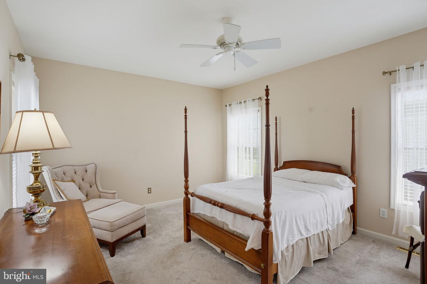 26 Kingston Ter Property Photo 2