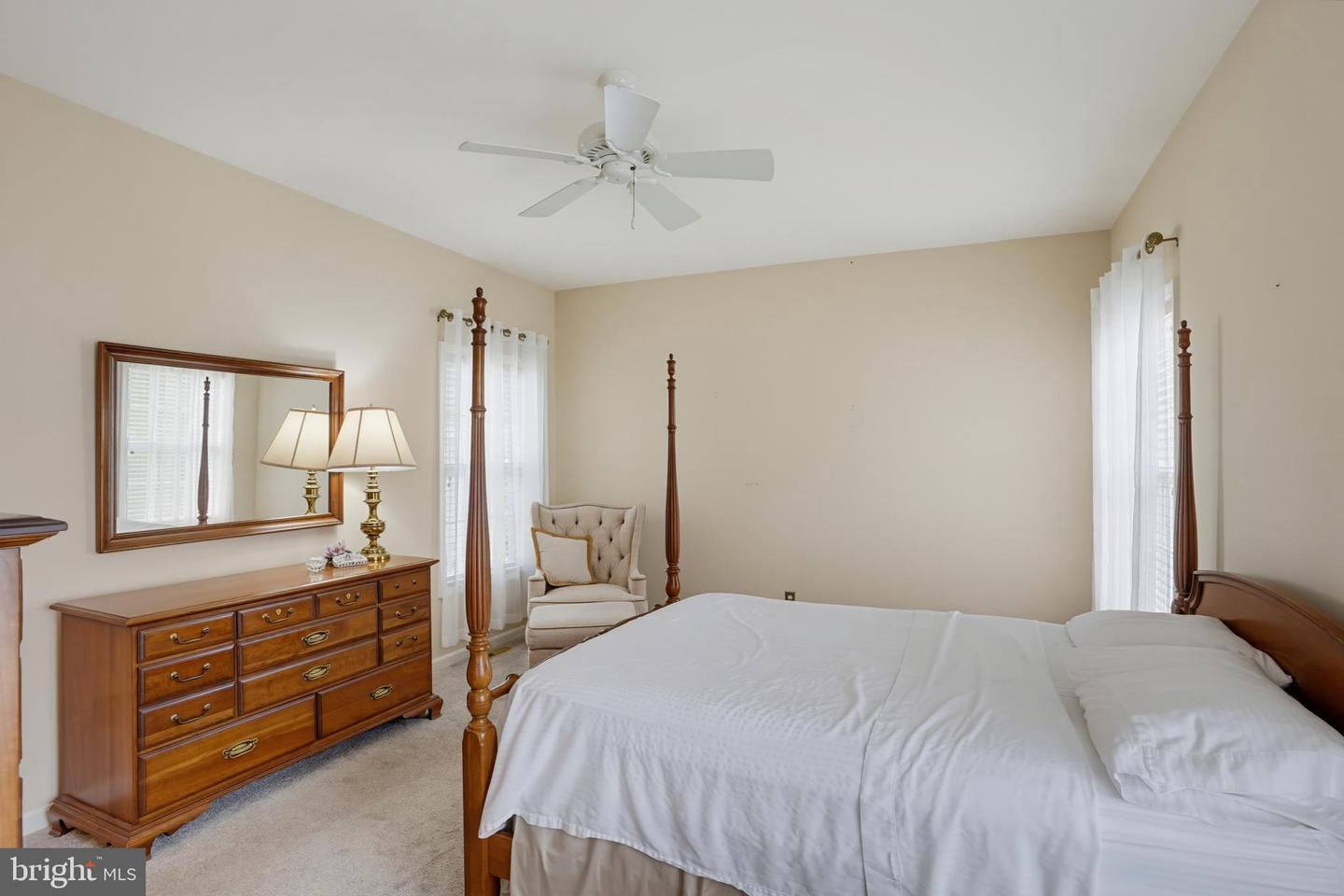 26 Kingston Ter Property Photo 47