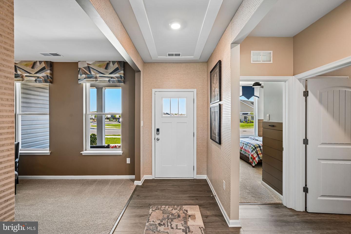24049 West Cypress Way Property Photo 3