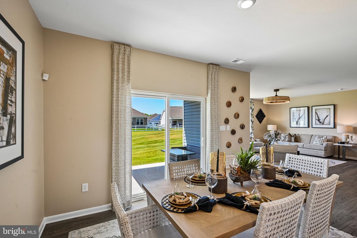 24049 West Cypress Way Property Photo 10