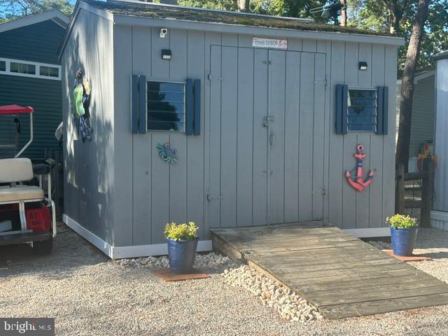 34919 North Dr Property Photo 4