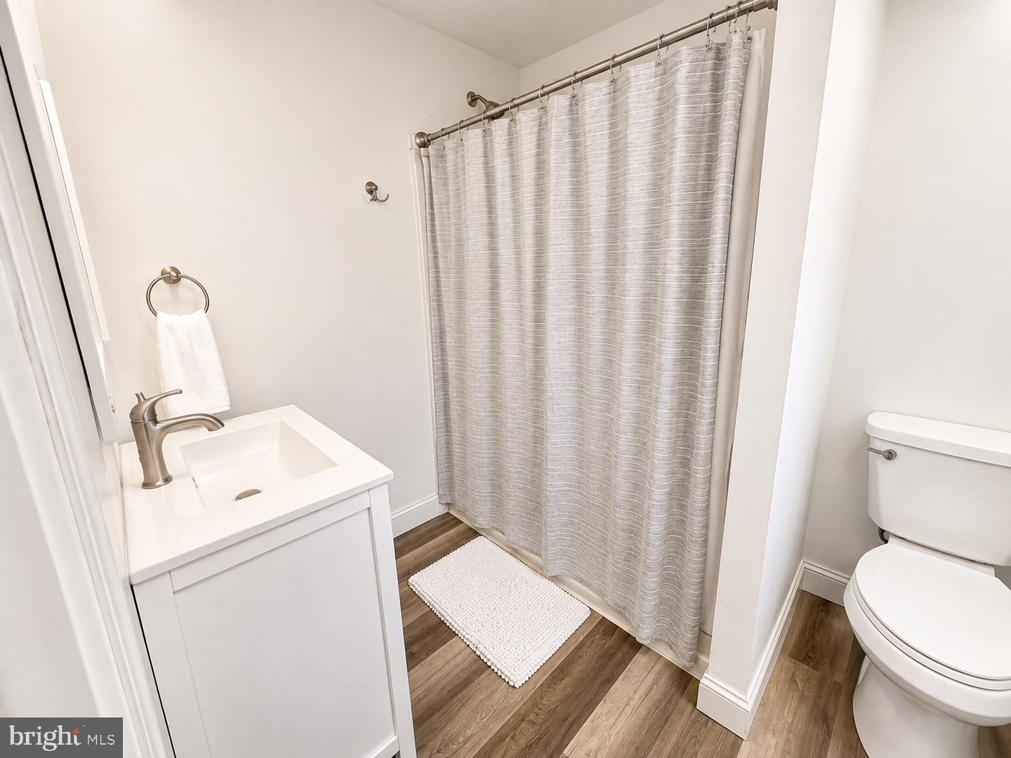 36842 Nob Hill South #7 Property Photo 13