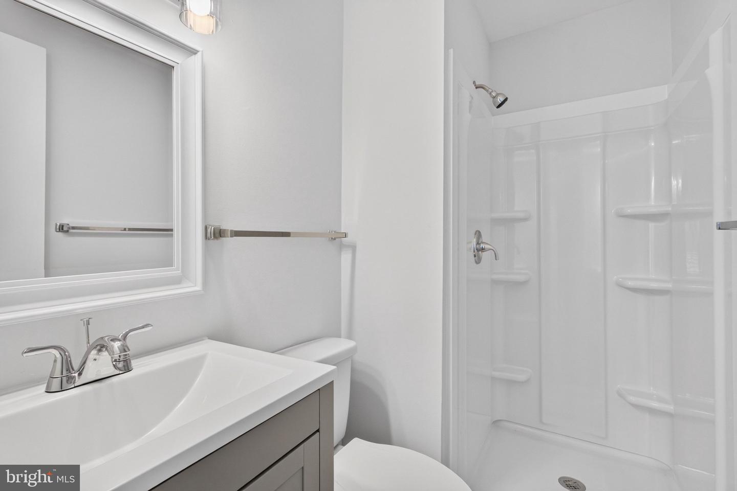 37285 Martin St #25 Property Photo 43