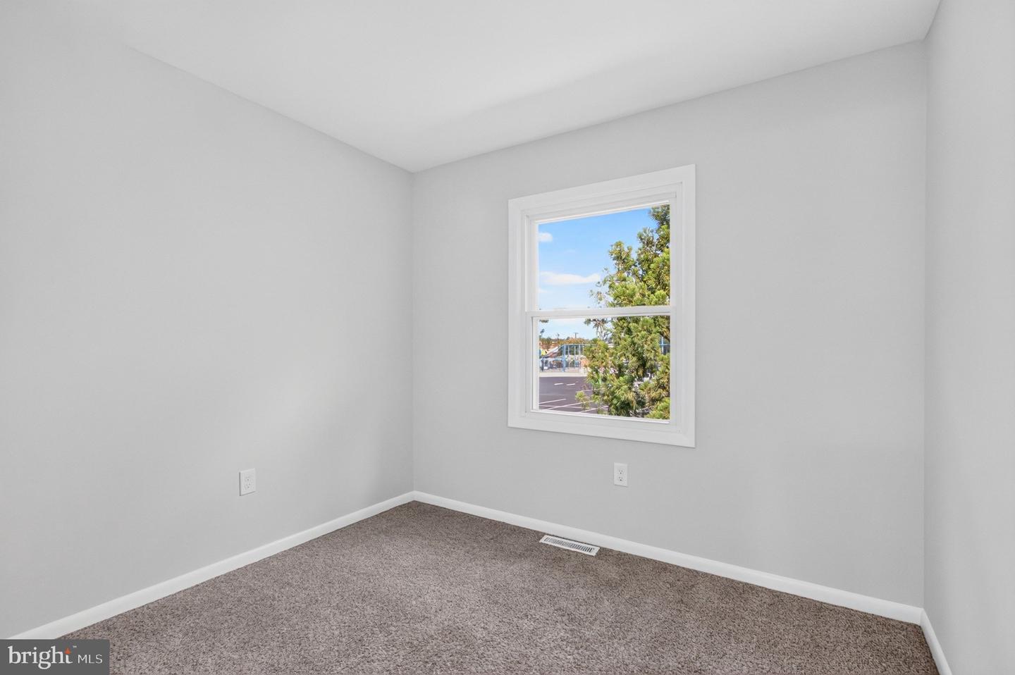 37285 Martin St #25 Property Photo 44