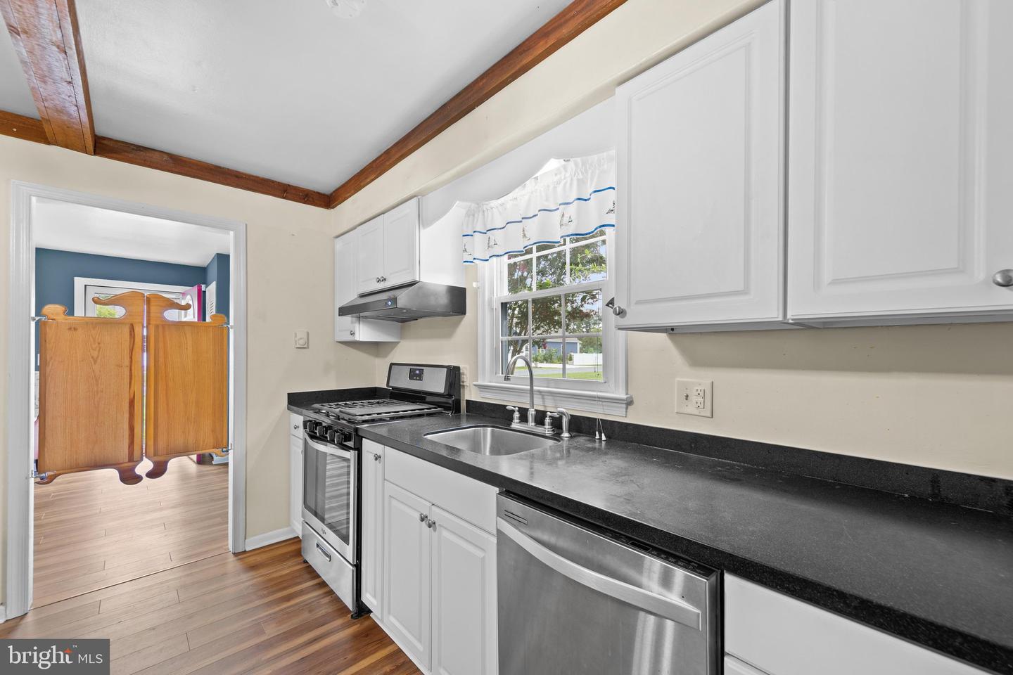 2 Alfred St Property Photo 11