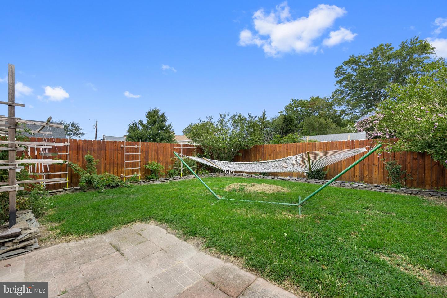 2 Alfred St Property Photo 36