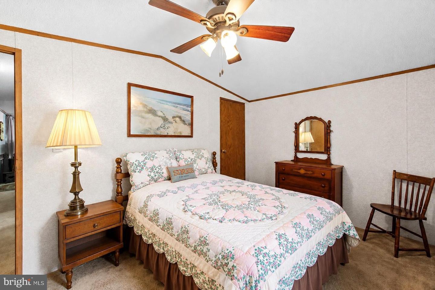 28056 Avalon Dr Property Photo 15