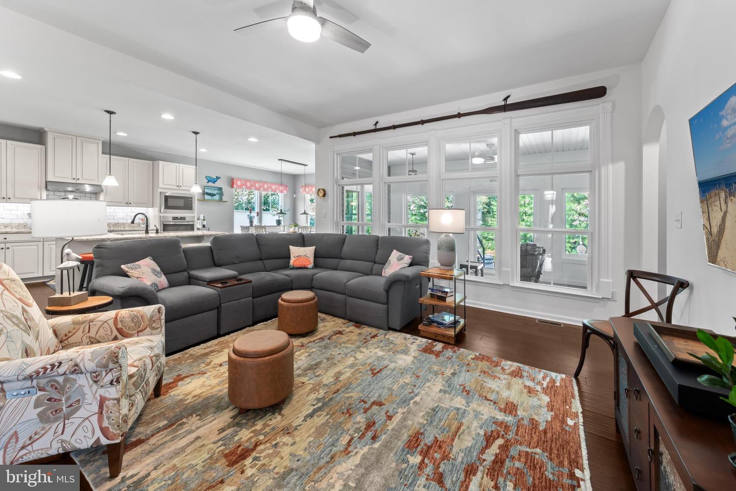 30275 Lone Palm Way Property Photo 9