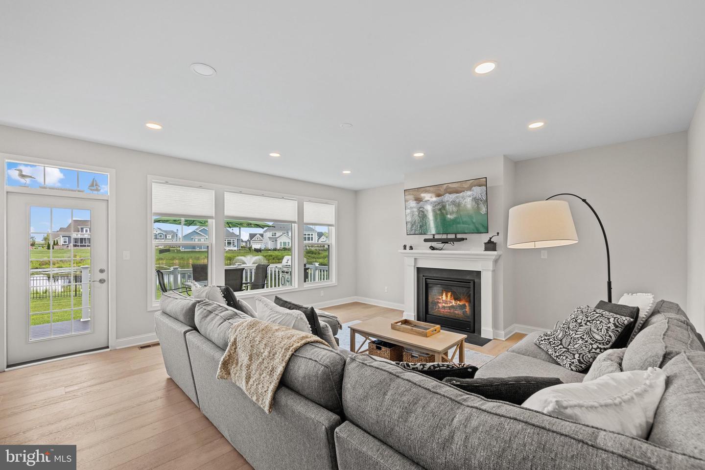 22119 Welches Way Property Photo 16