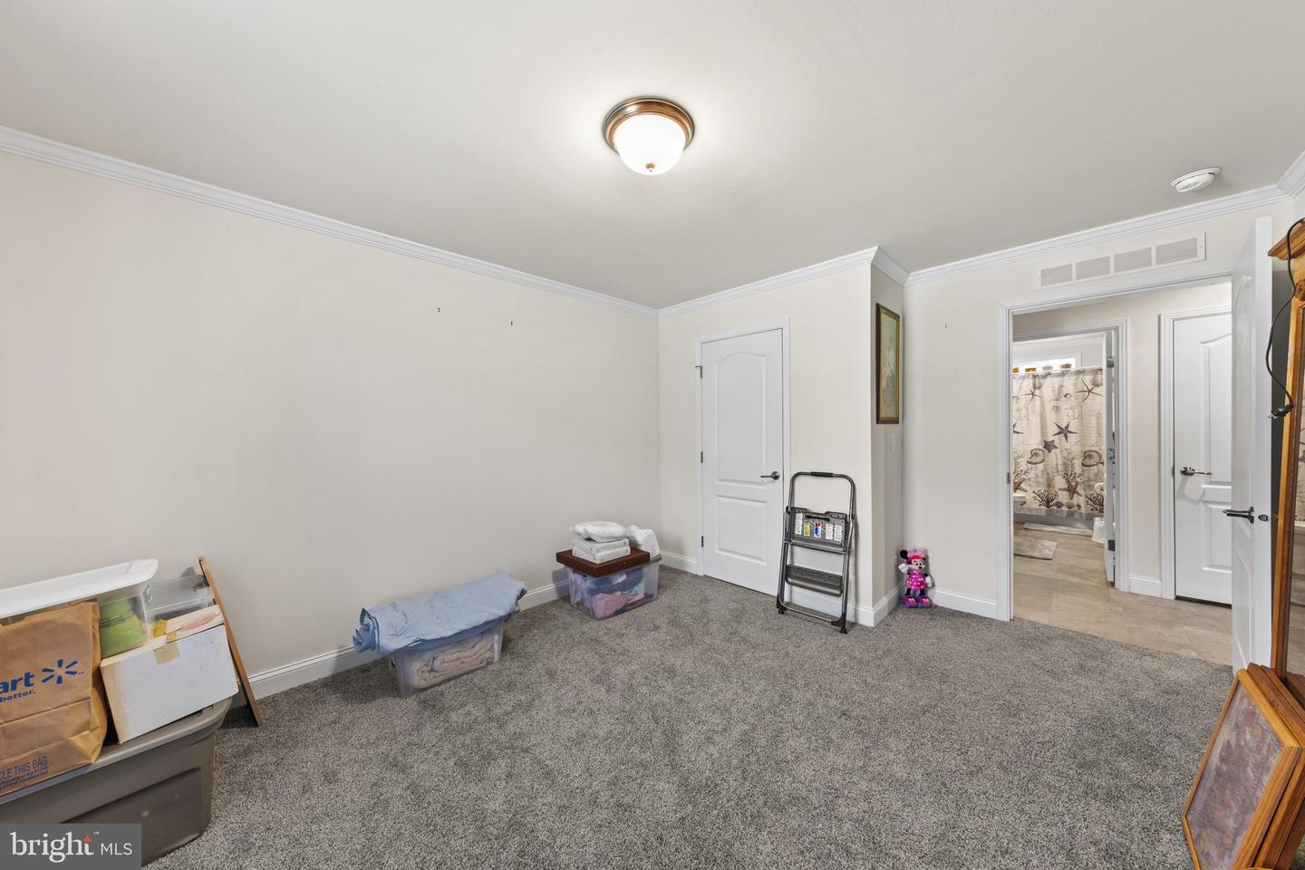 21933 Conrail Rd Property Photo 21