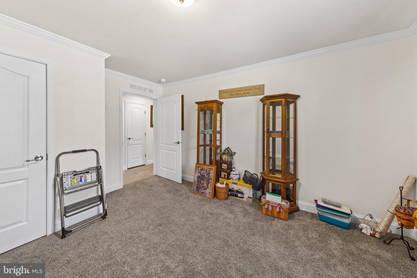 21933 Conrail Rd Property Photo 22