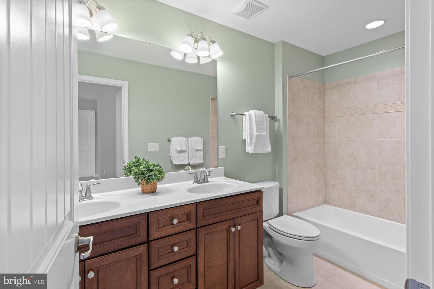 24565 Atlantic Dr Property Photo 32