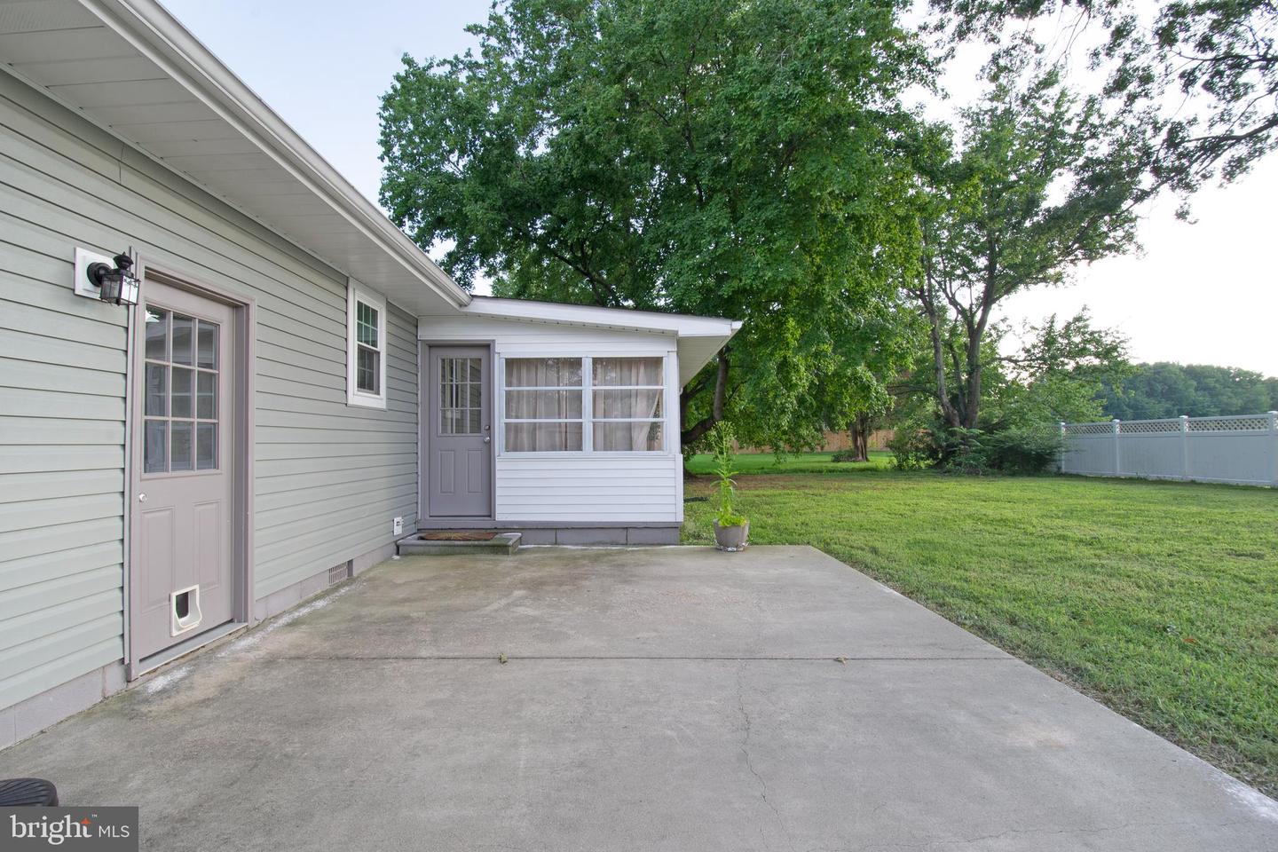 4 S First St Property Photo 7